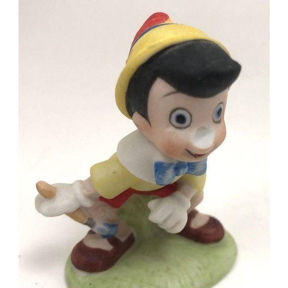 Vintage 1987/88 Disney Collection Pinocchio/Scrooge Porcelain Figurine‎ 3" Cake - Picture 5 of 8
